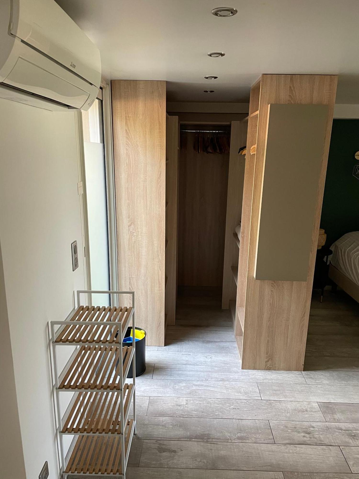 Hotel Le Rabelais Le Lavandou Ngoại thất bức ảnh