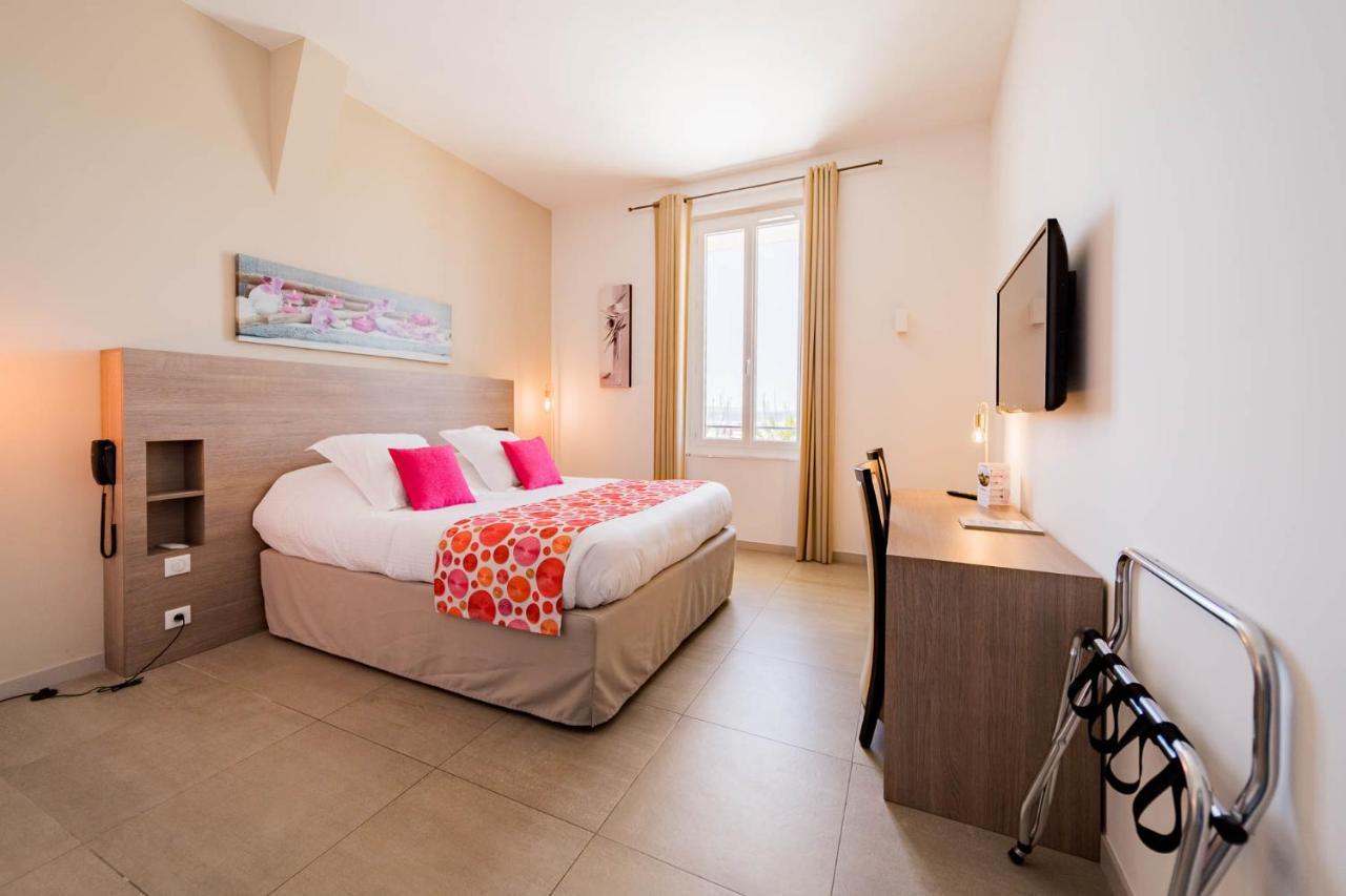 Hotel Le Rabelais Le Lavandou Ngoại thất bức ảnh