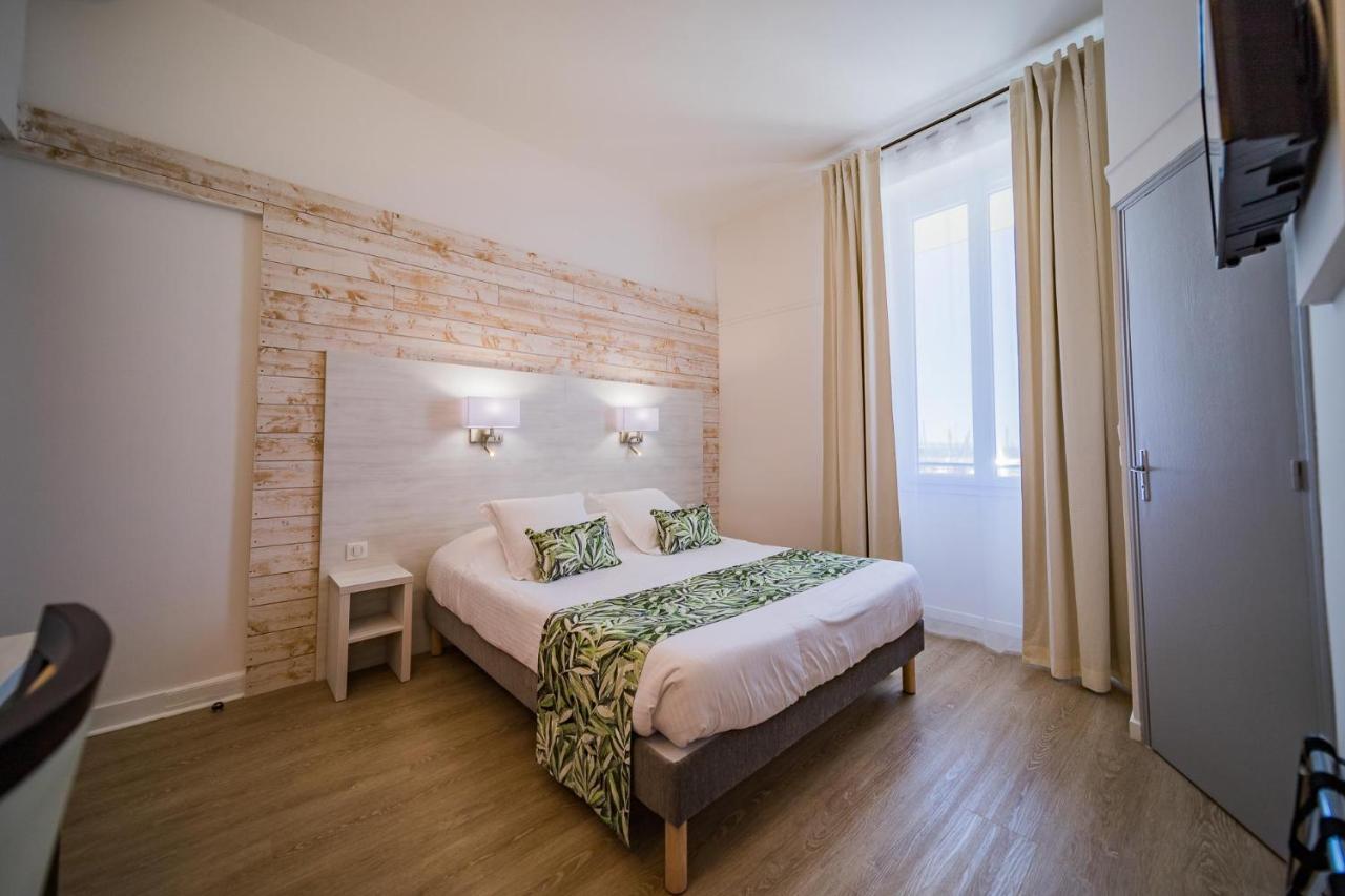 Hotel Le Rabelais Le Lavandou Ngoại thất bức ảnh