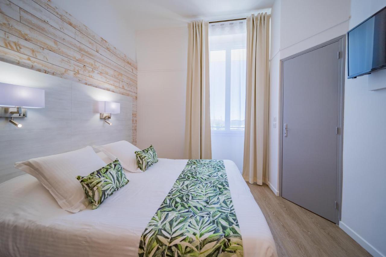 Hotel Le Rabelais Le Lavandou Ngoại thất bức ảnh