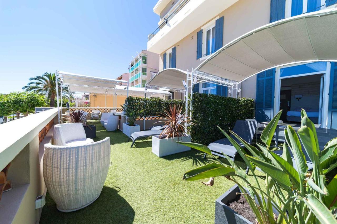 Hotel Le Rabelais Le Lavandou Ngoại thất bức ảnh