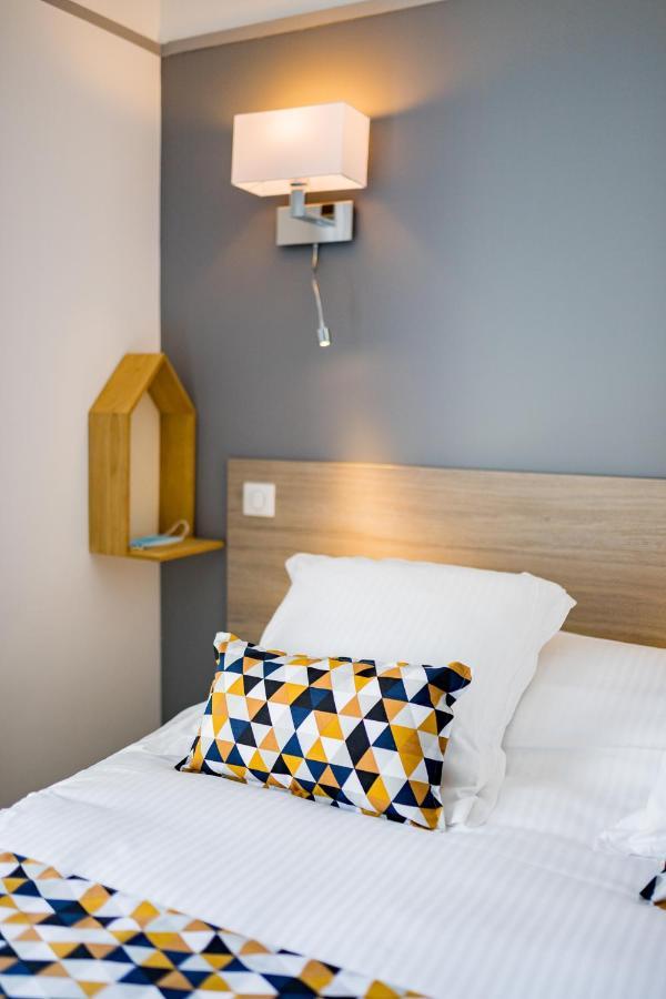 Hotel Le Rabelais Le Lavandou Ngoại thất bức ảnh